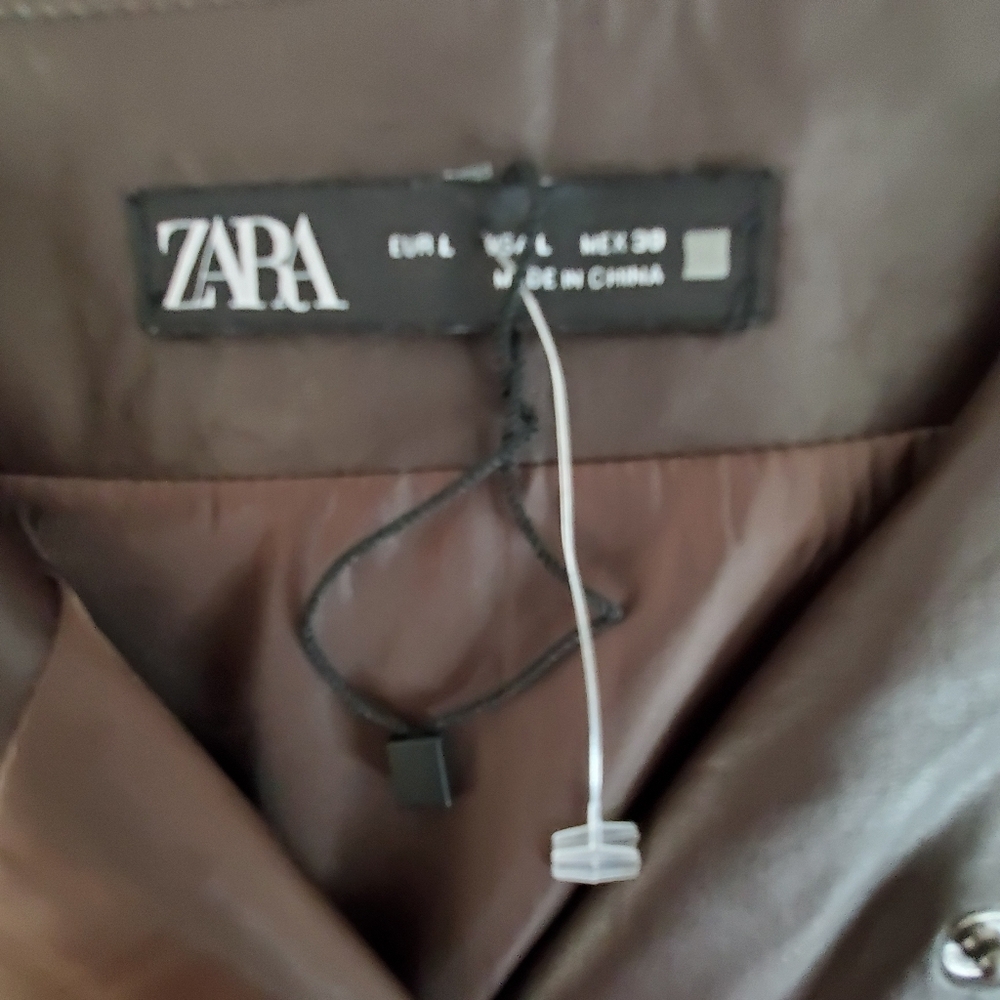 NEW Zara Vegan Leather Mini Skirt Size Large Brown Asymmetric Snap Front Baddie - Picture 8 of 10